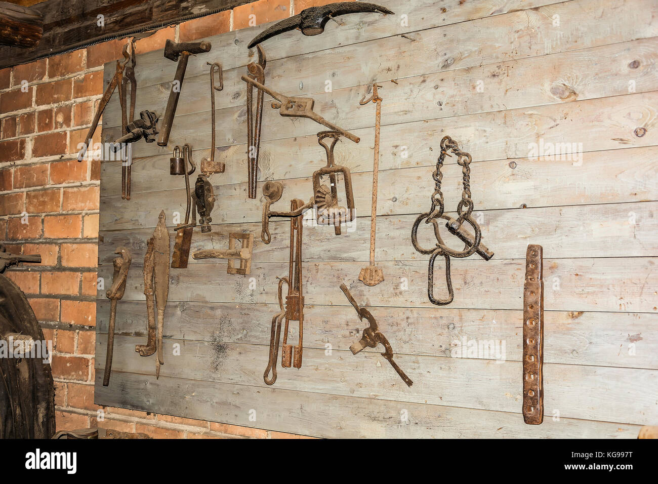 Vintage on sale bricklaying tools