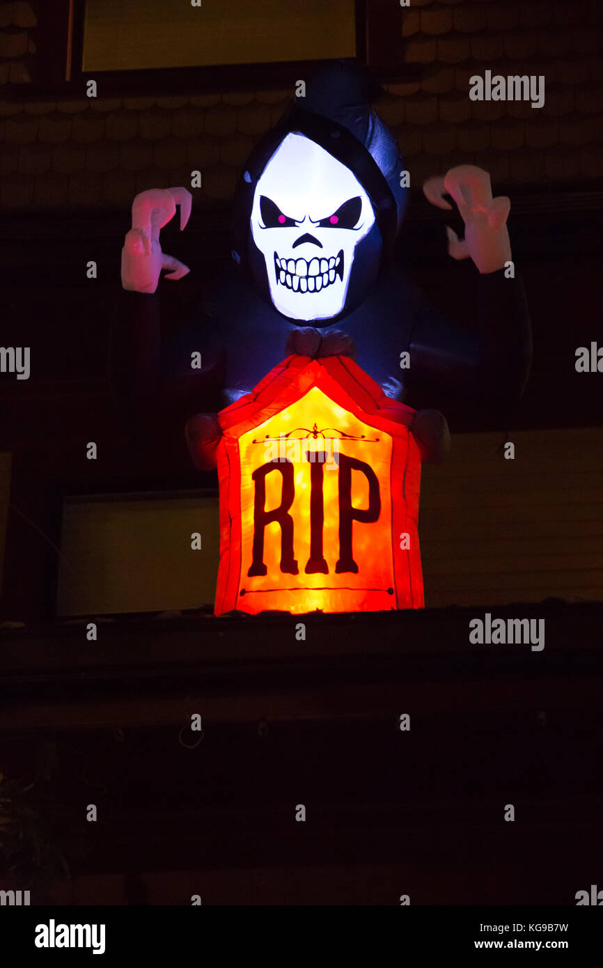 Scary Halloween skeleton decoration nobody Stock Photo Alamy