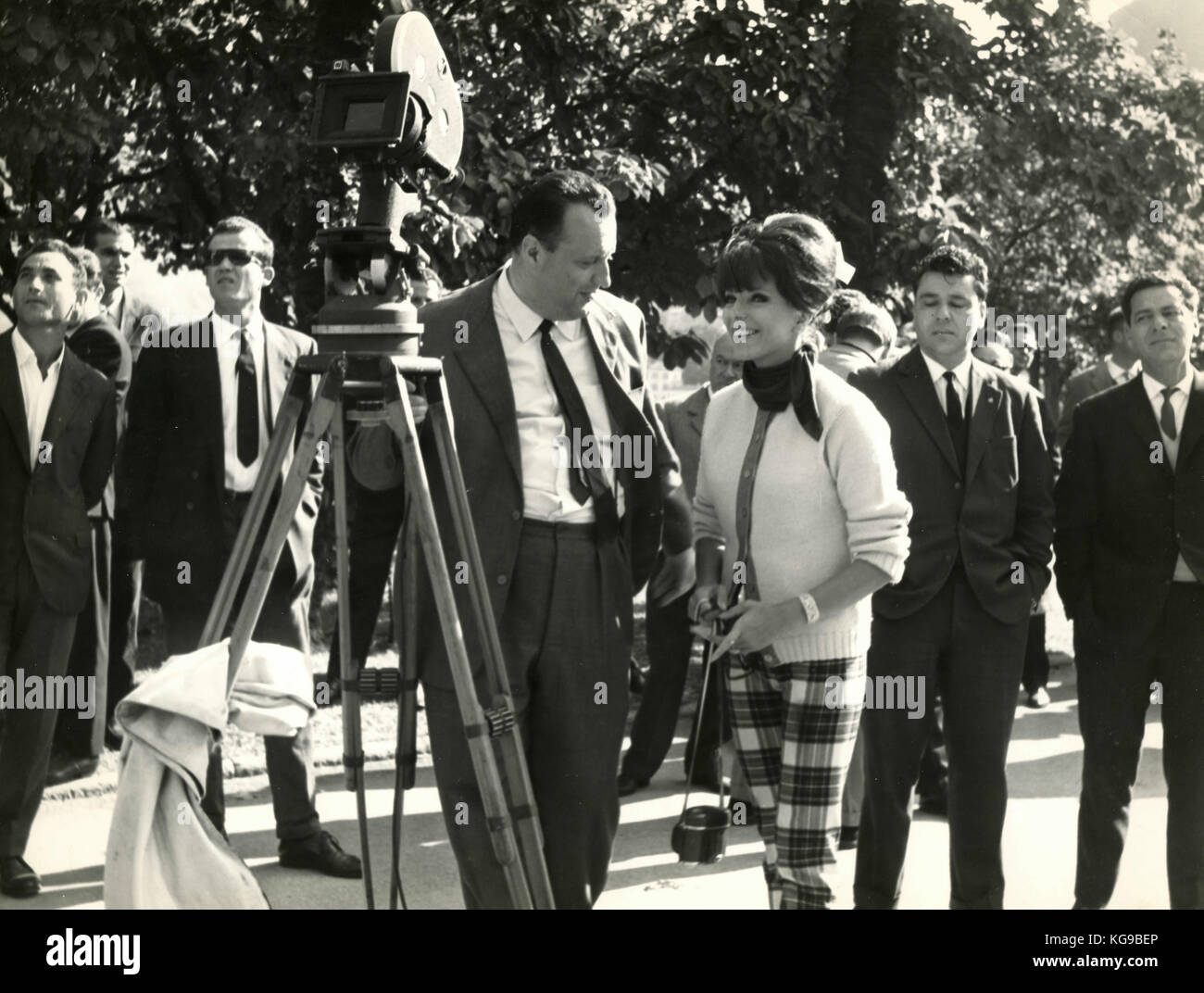 Joan collins hires stock photography and images Alamy