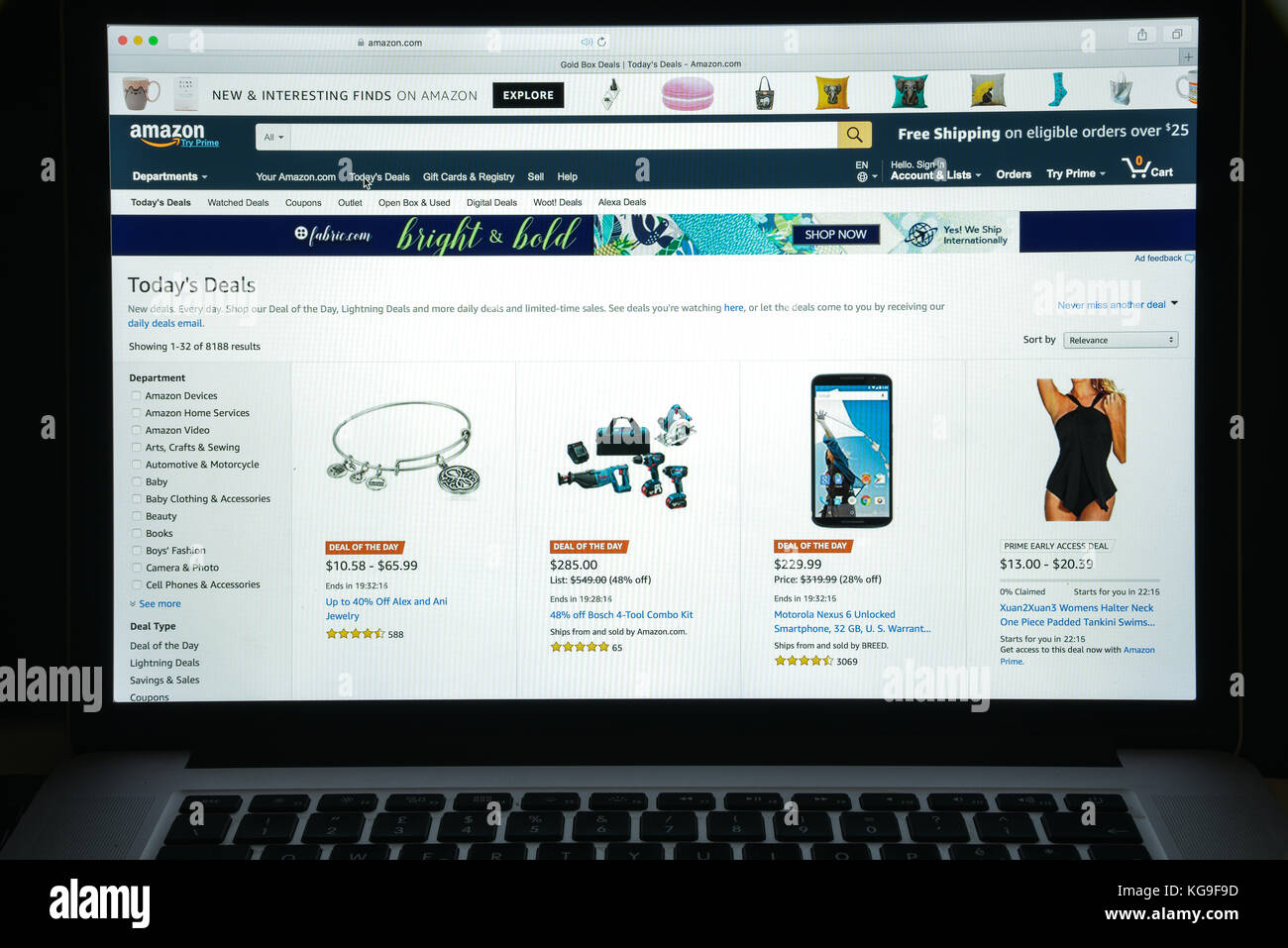 Amazon Shop Online Homepage Website High Resolution Stock Photography and  Images - Alamy