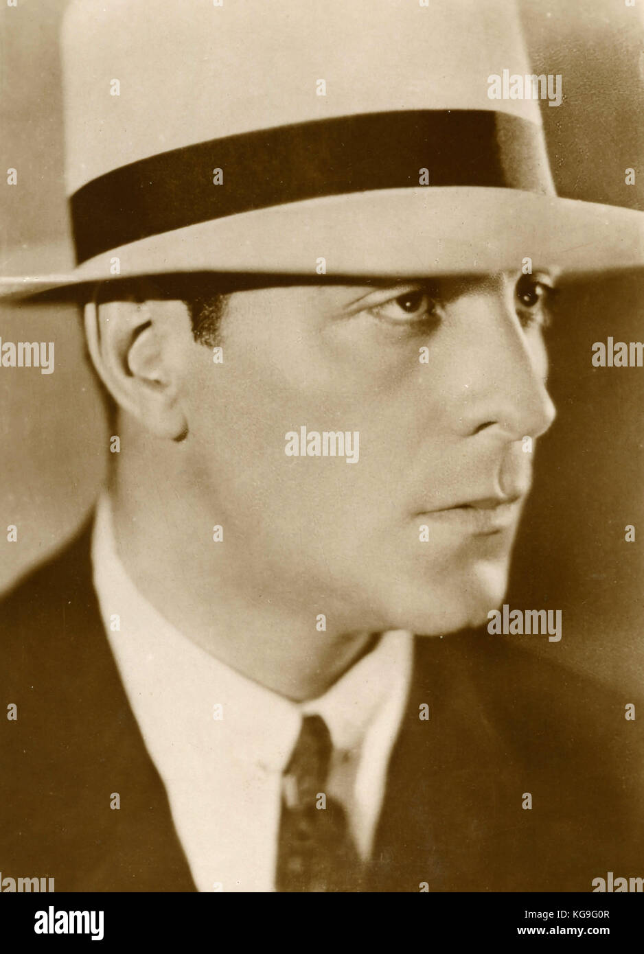 American actor Ricardo Cortez Stock Photo - Alamy