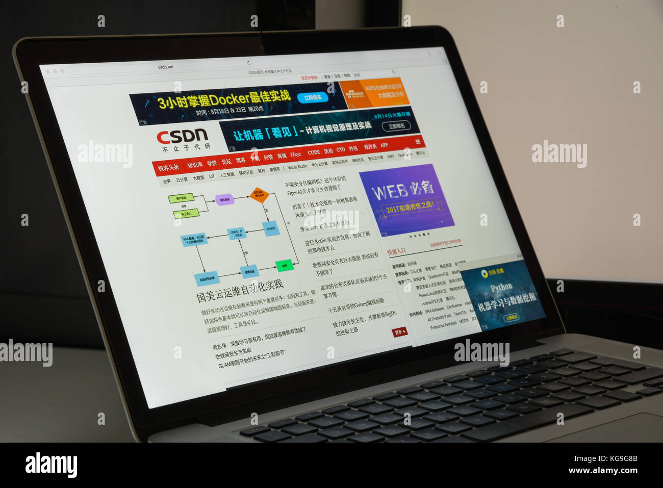Local news networks hi-res stock photography and images - Alamy