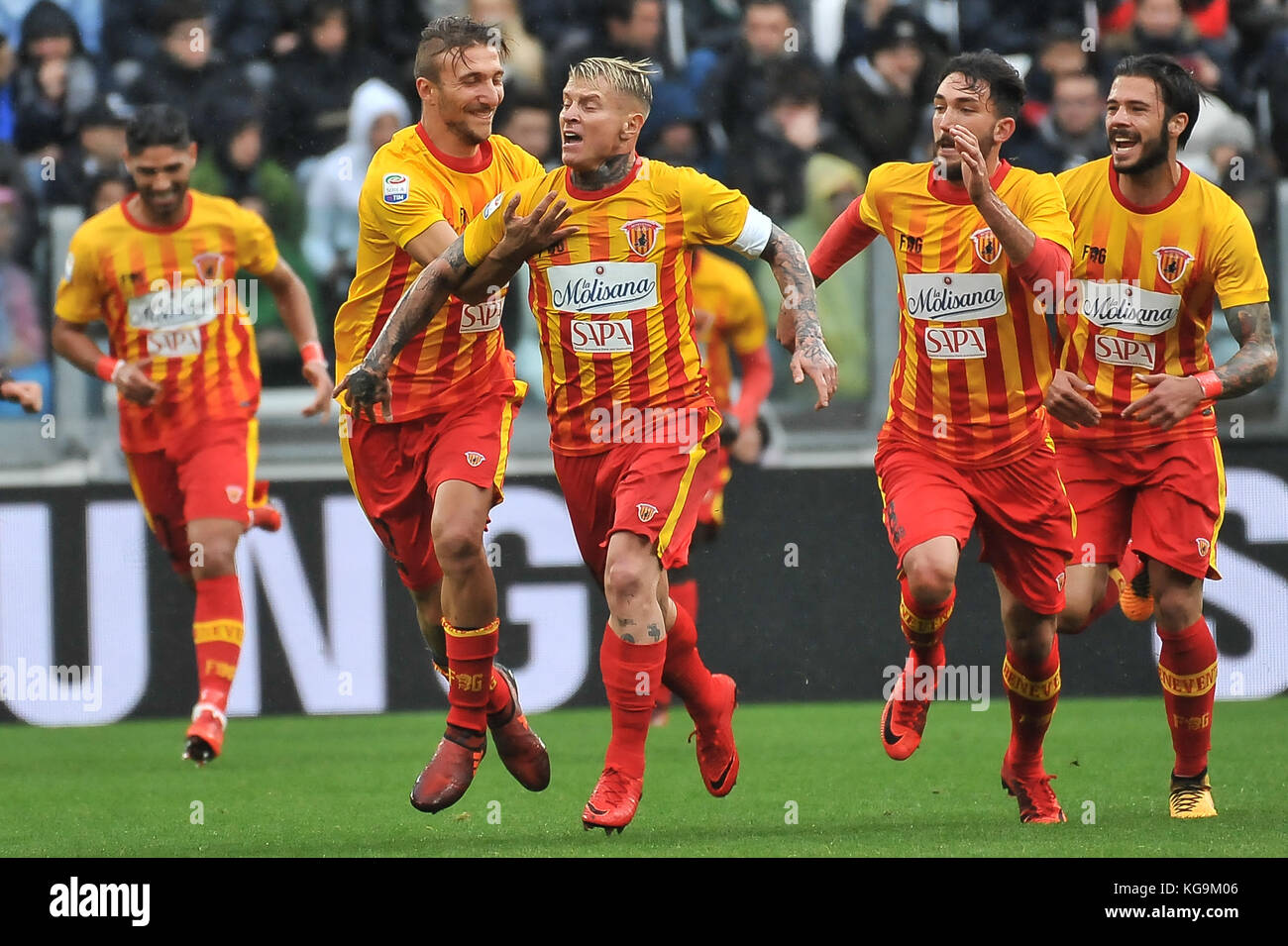 Benevento Calcio High Resolution Stock Photography and Images - Alamy