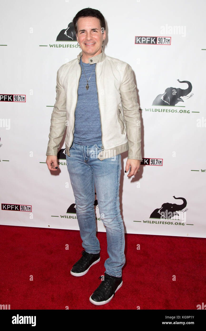 Los Angeles, California, USA. 4th November, 2017. Actor Hal Sparks ...