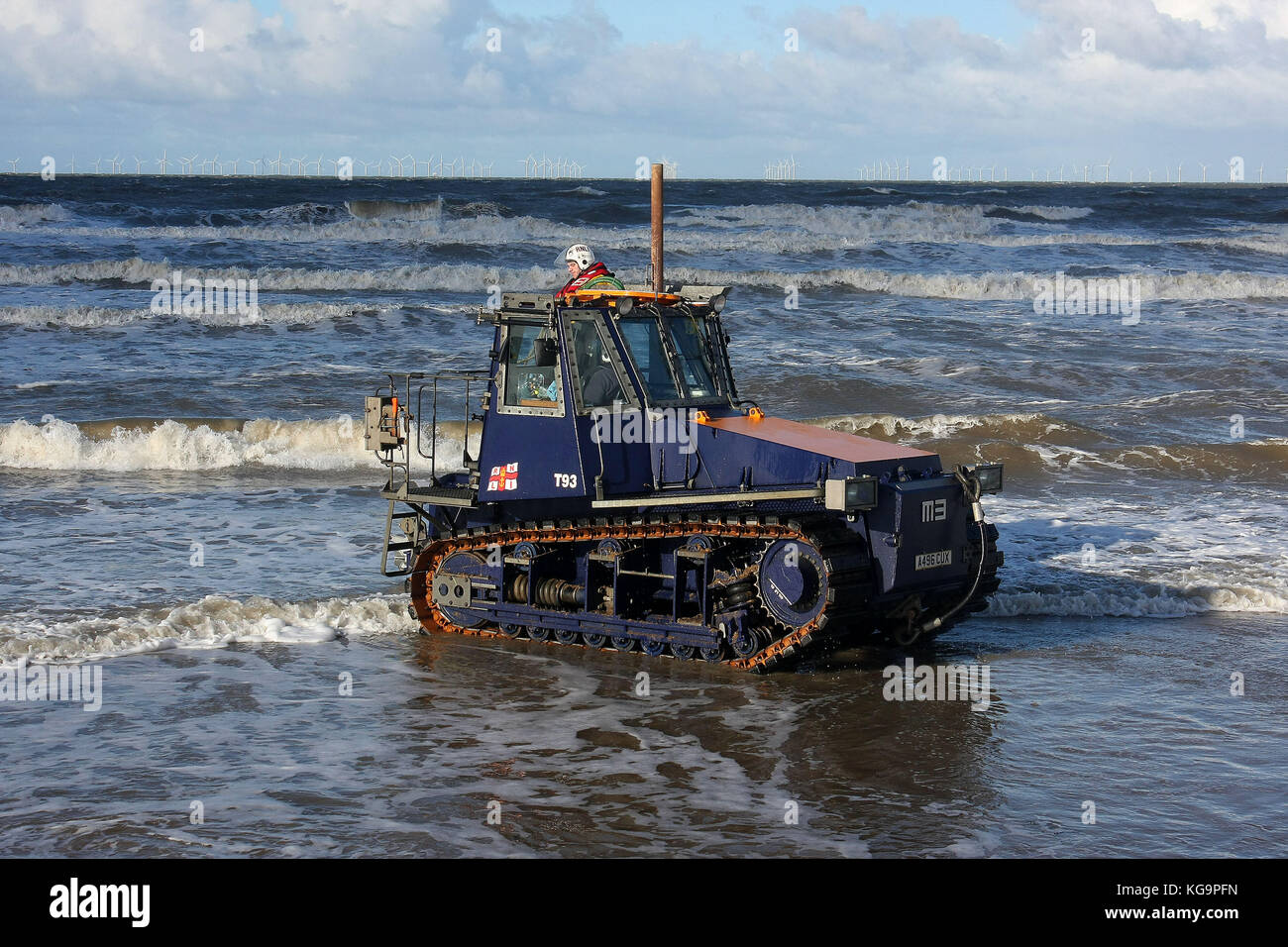 Rhyl, Denbighshire, UK. 5th Nov, 2017. An R.N.L.I. Royal National Lifeboat Institute tracked vehicle plows through the surf to perpare for the recovery of the local Mersey Class Lifeboat ''Lil Cunningham'' during a monthly training excercise. Credit: Andrew Mccoy/SOPA/ZUMA Wire/Alamy Live News Stock Photo