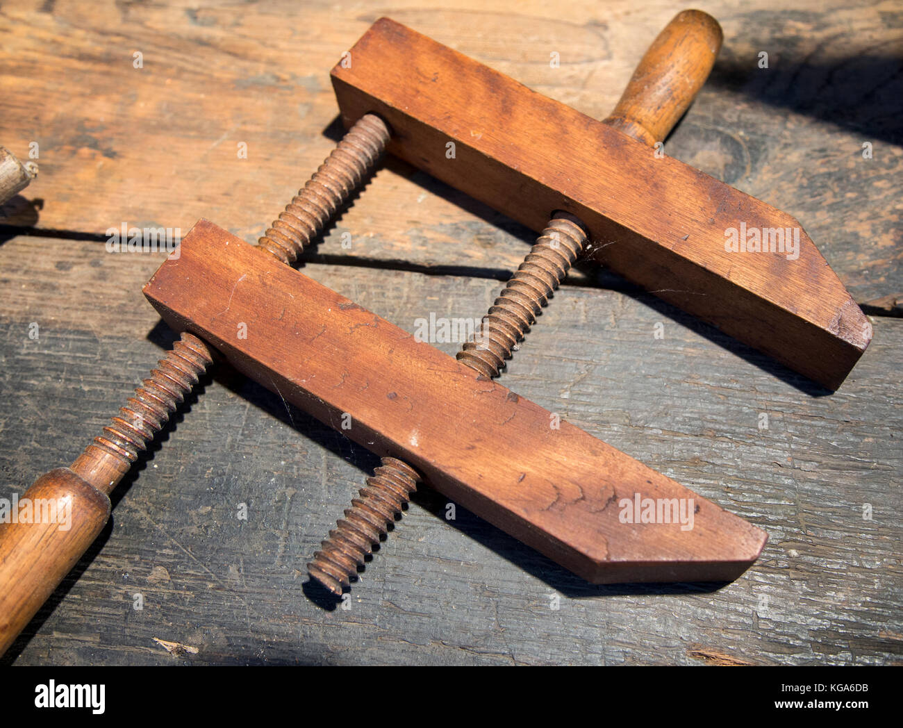 Wood clamp hi-res stock photography and images - Alamy