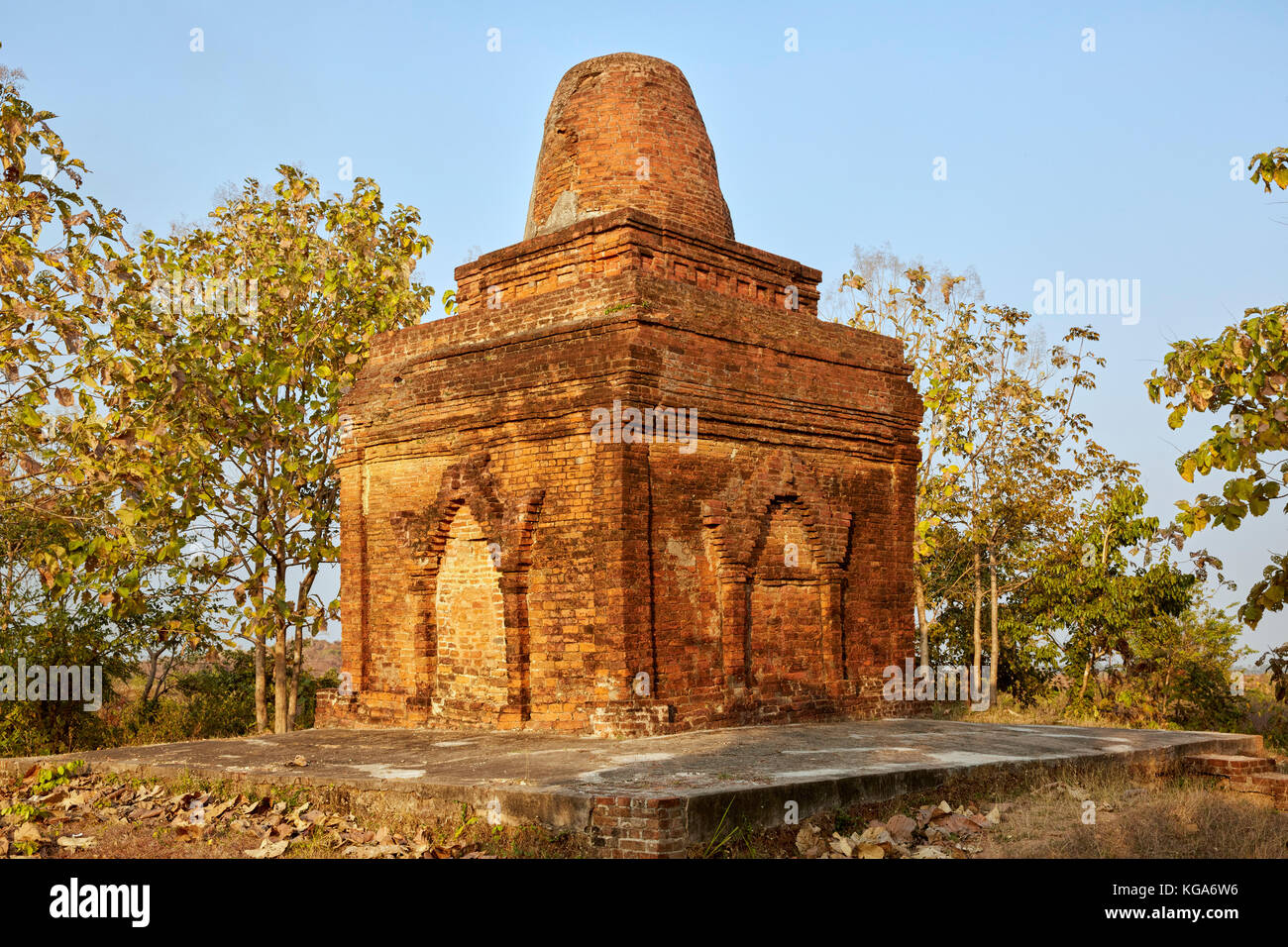 Bei Bei Temple Pagoda, Sri Ksetra (Thayekhittaya), Myanmar, Burma, Southeast Asia Stock Photo