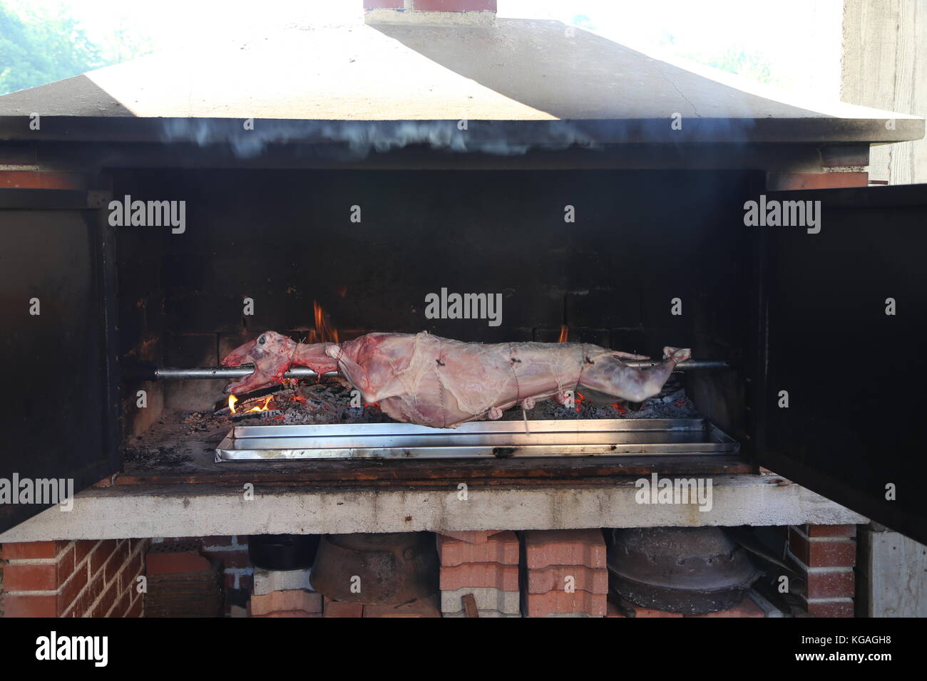 Roast Goat Stock Photos & Roast Goat Stock Images Alamy