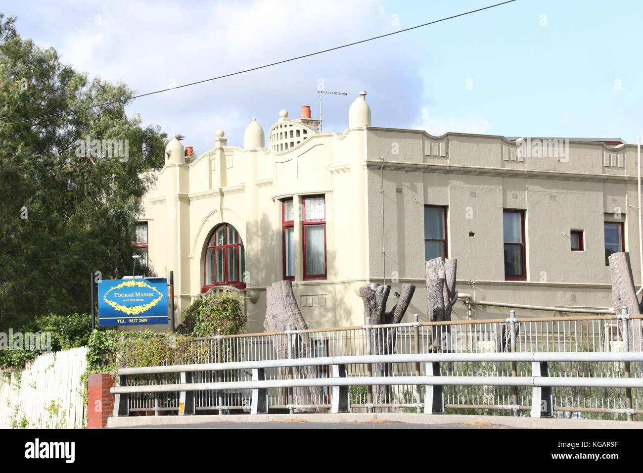 Toorak Manor Hotel At 220 Williams Road Toorak Melbourne - 
