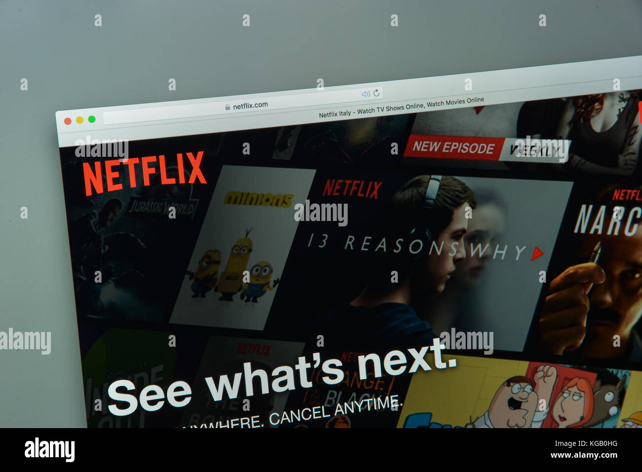 Netflix homepage hi-res stock photography and images - Alamy