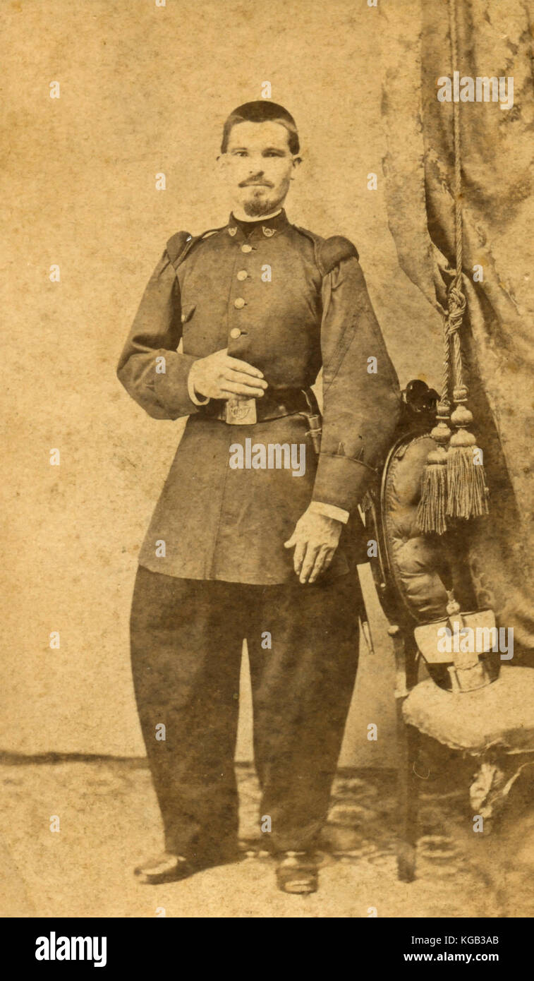 Spanish military uniform fotografías e imágenes de alta resolución - Alamy