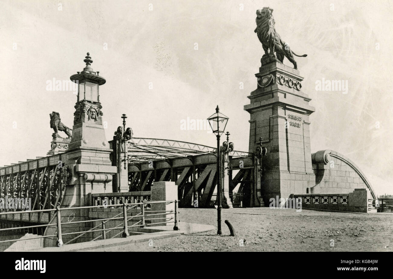 Lions Bridge, Schemerl, Nussdorf, Weir and Lock, Vienna, Austria Stock