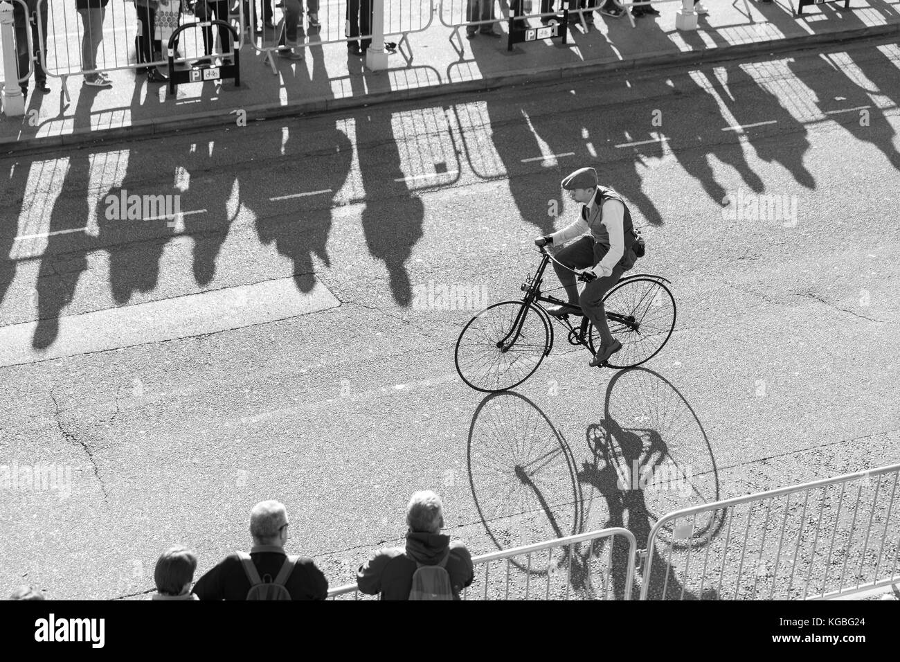London To Brighton Cycle 2017 >> London To Brighton Black And White Stock Photos Images Alamy London To Brighton Cycle 2017 >> London To Brighton Black And White Stock Photos Images Alamy