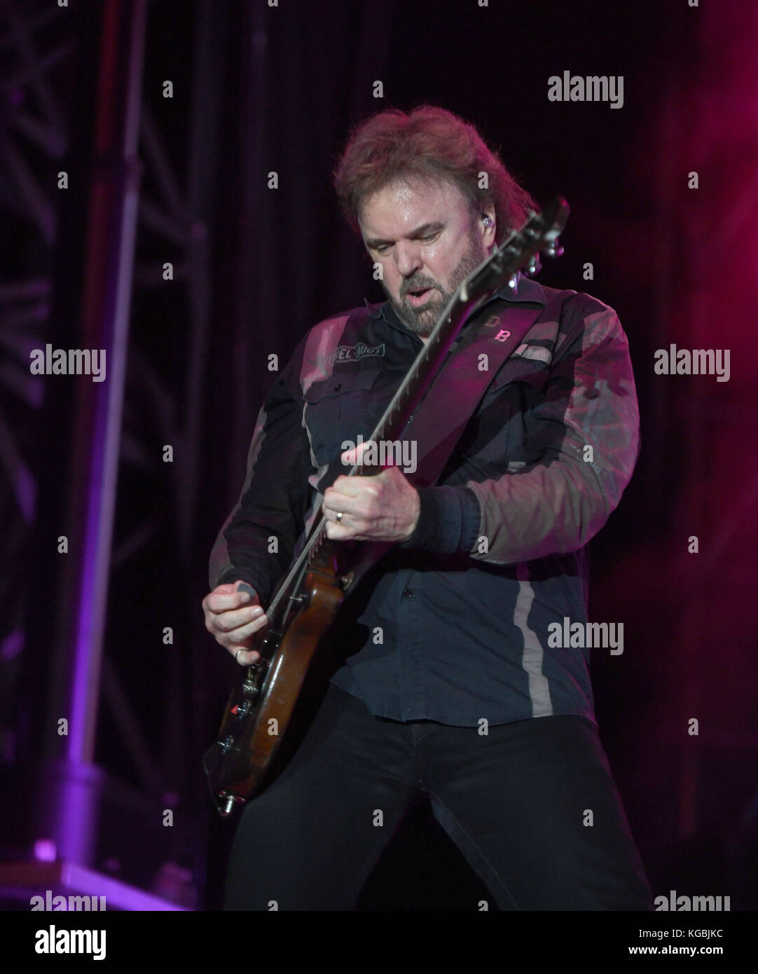 Pembroke Pines, Florida, USA. 05th Nov, 2017. Don Barnes of the band 38