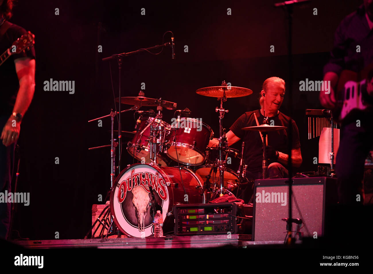 Pembroke Pines, Florida, USA. 05th Nov, 2017. Outlaws of the Outlaws at