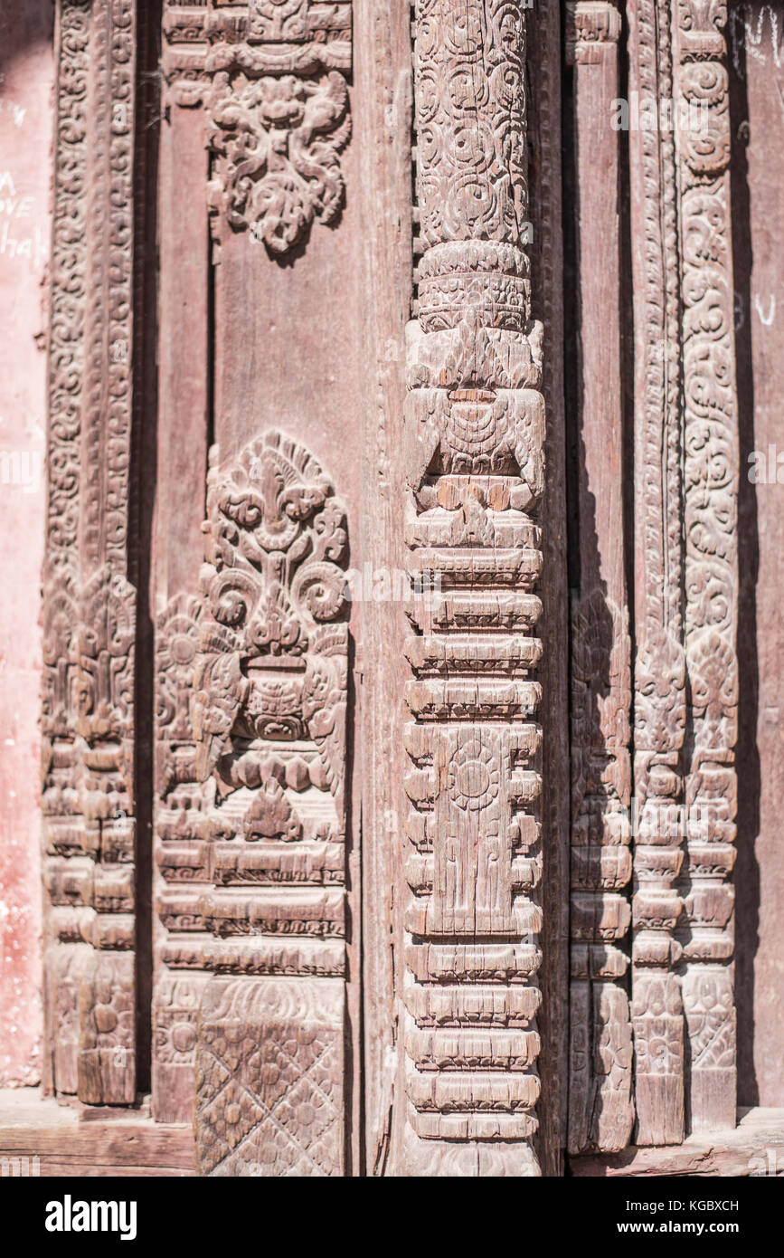 Wooden pillars hires stock photography and images Alamy