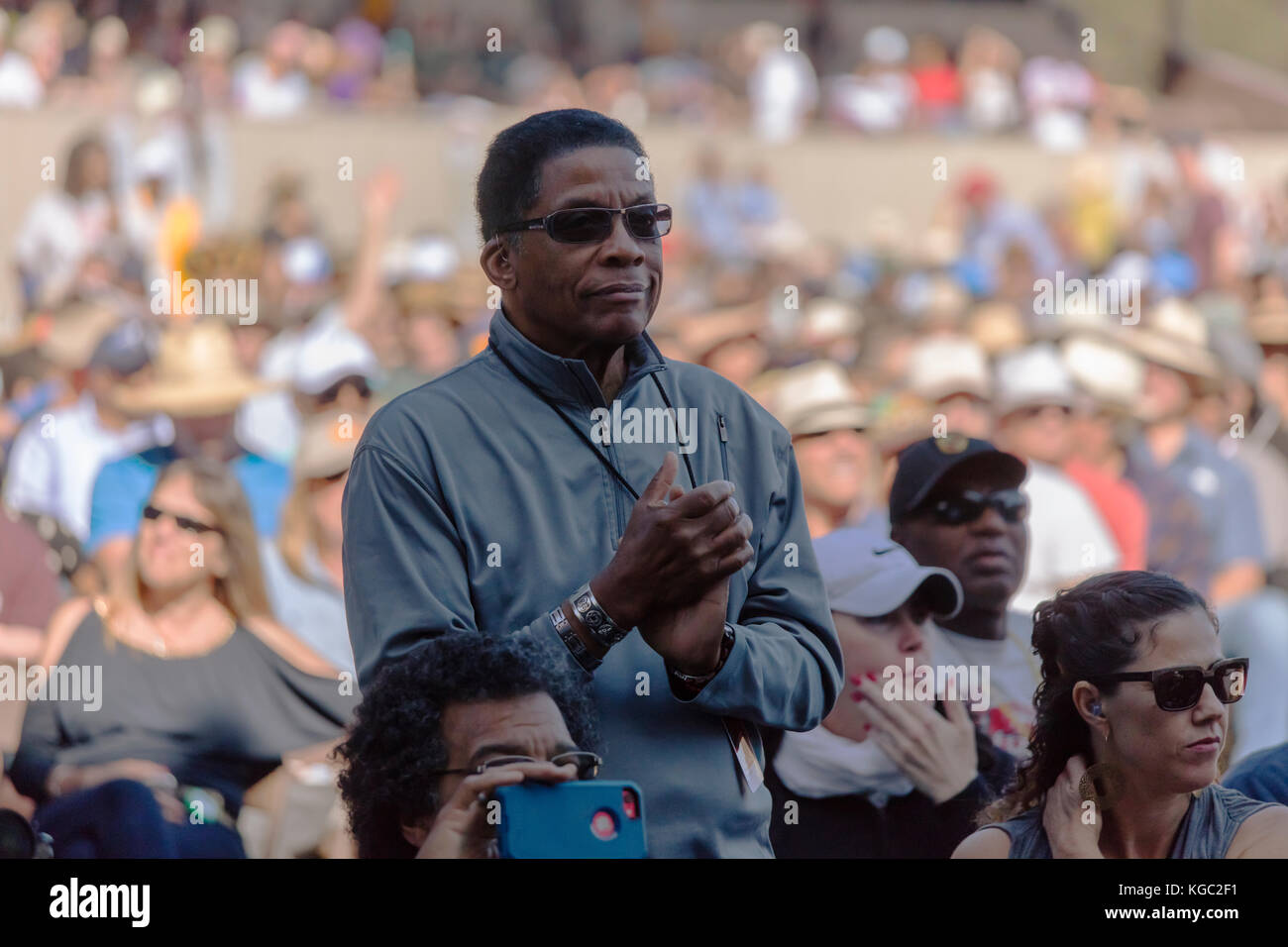 Hip hop concert audience hi-res stock photography and images - Page 2 -  Alamy