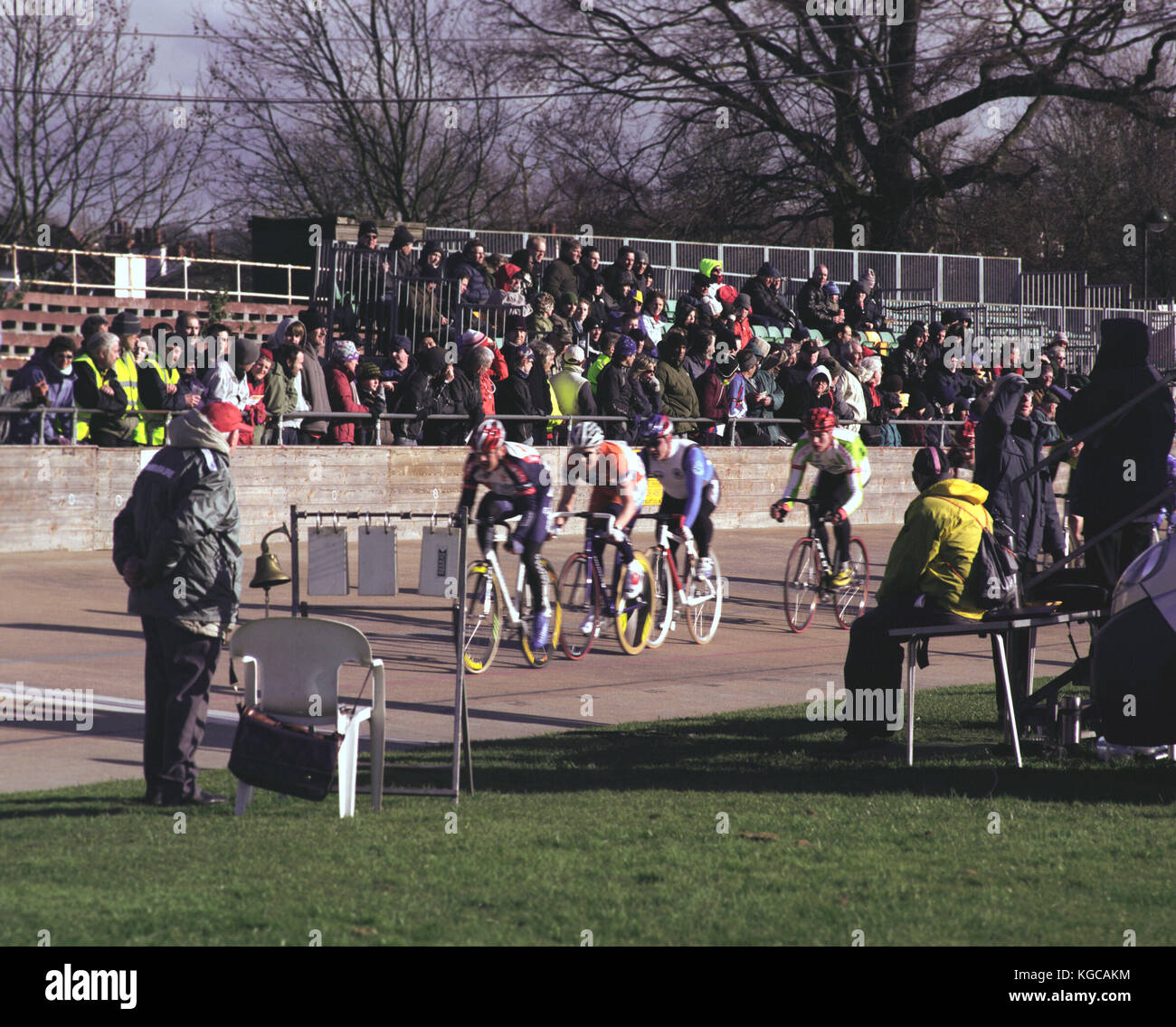 Cyclists take part in the traditional Good Friday Meeting at the famous Herne Hill Velodrome. The first Good Friday Track Meeting, organised by the So Stock Photo