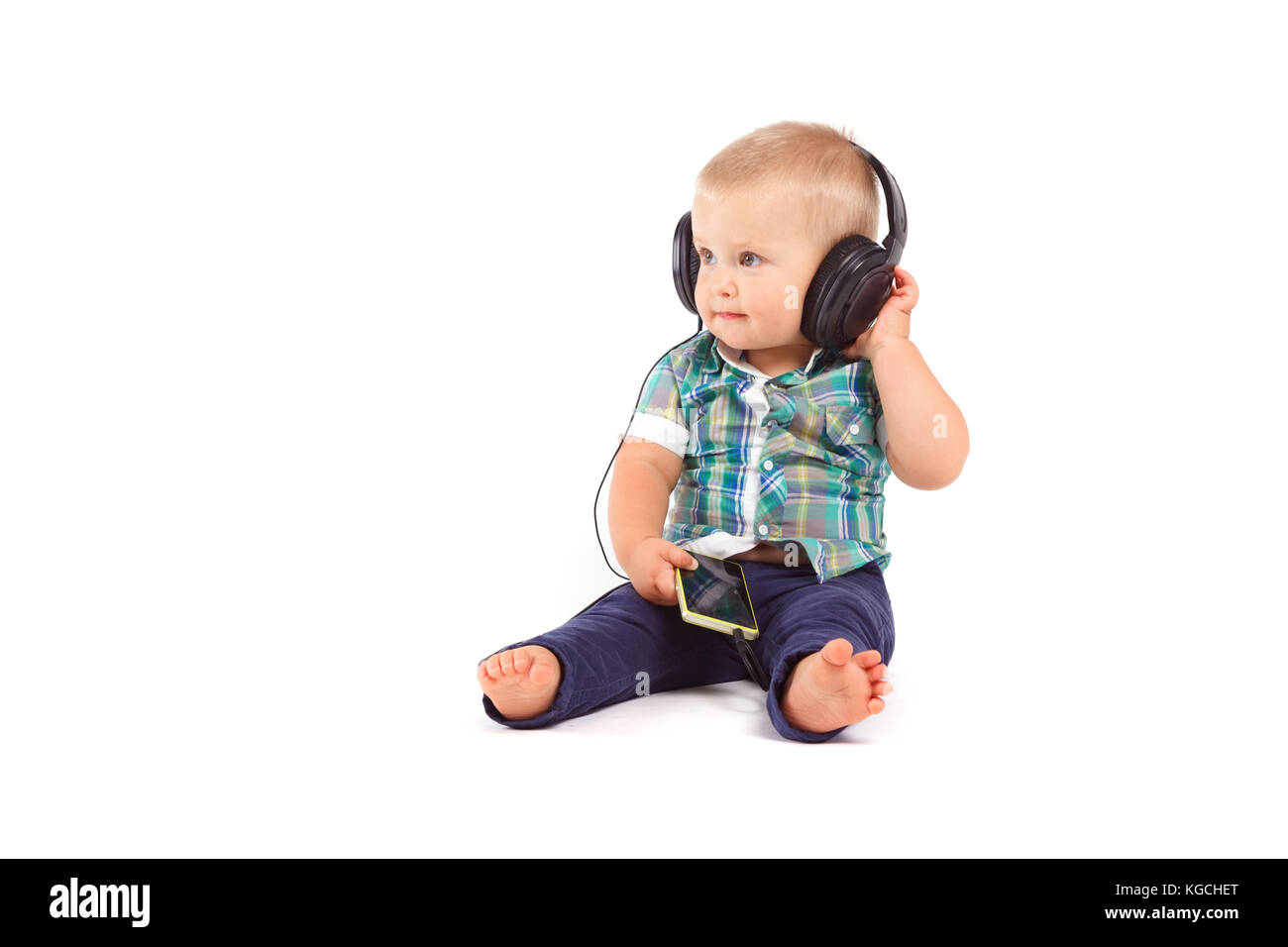 Baby with headphones hires stock photography and images Alamy