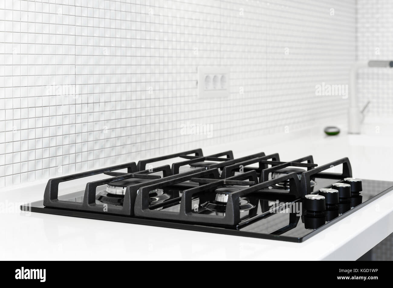 Brand new gas stove and embedded oven Stock Photo Alamy