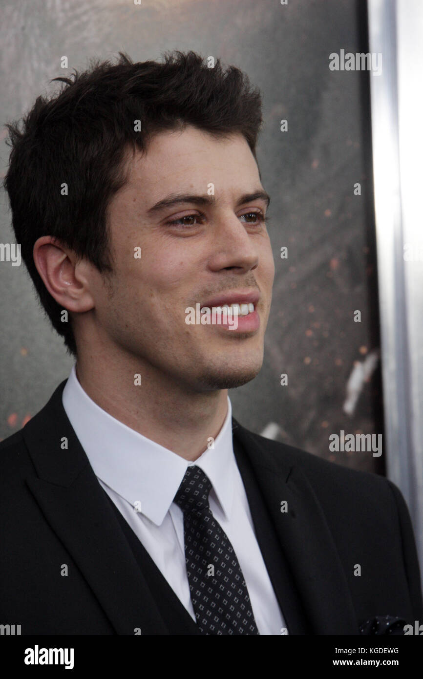 Toby Kebbell (born 1982) photo picture Toby Kebbell (born 1982)