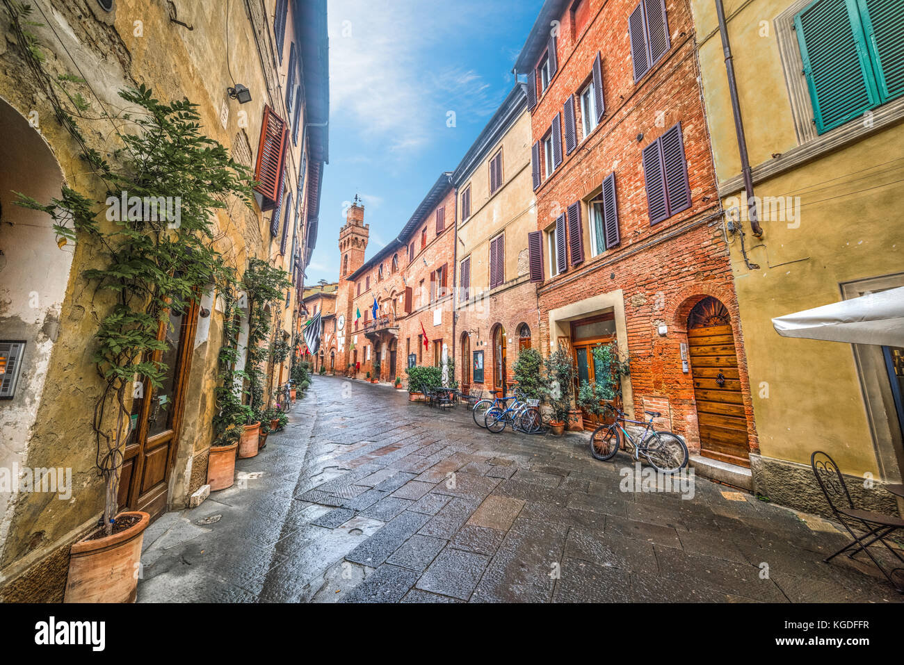 old street in Buonconvento, Tuscany Stock Photo - Alamy