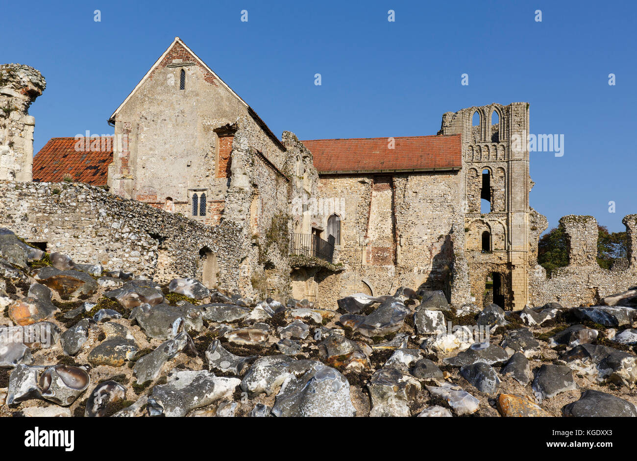 Warenne cluniac priory castle acre hi-res stock photography and images ...