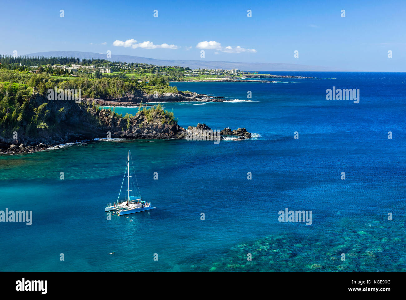 Maui snorkeling hi-res stock photography and images - Alamy