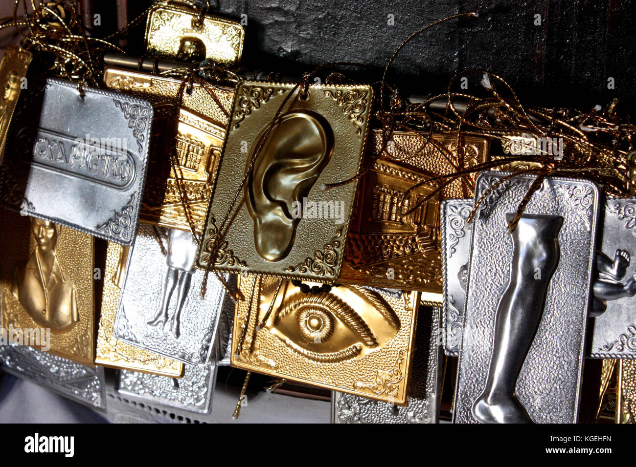 Votive offerings greece hires stock photography and images Alamy