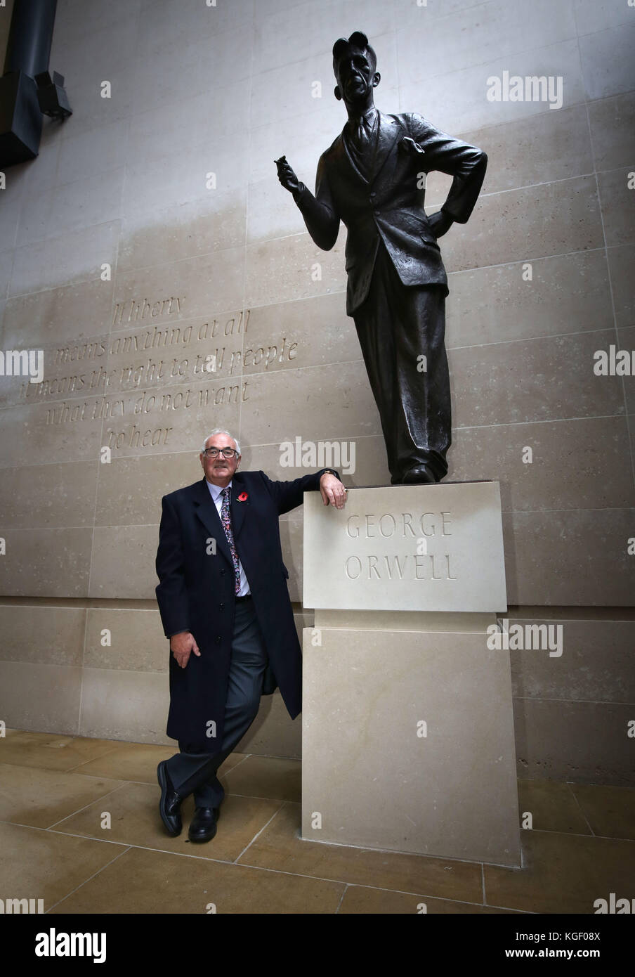 Richard Blair at the unveiling of a bronze statue of his father