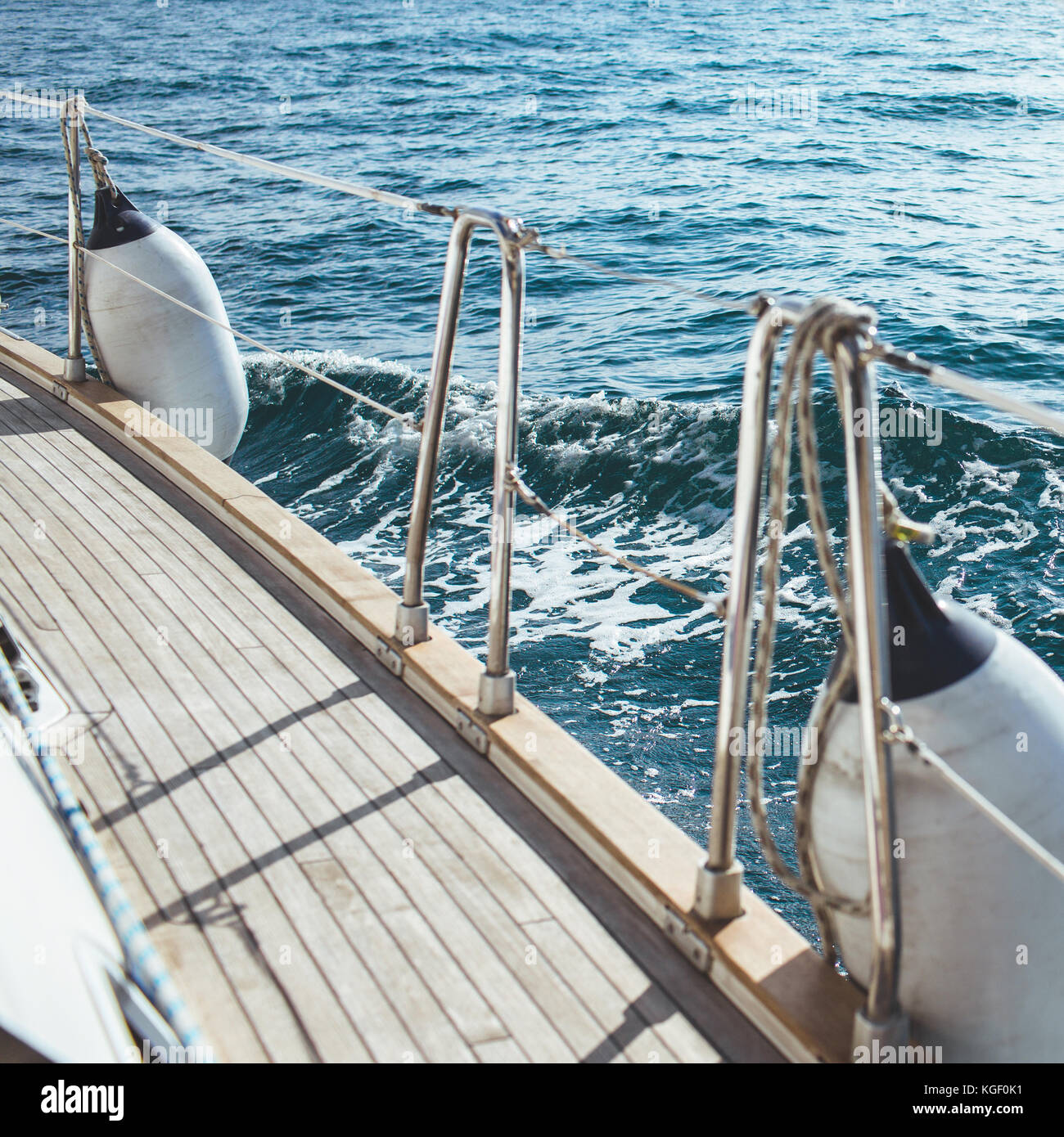 Luxury yacht sailing in the tropical sea Stock Photo - Alamy