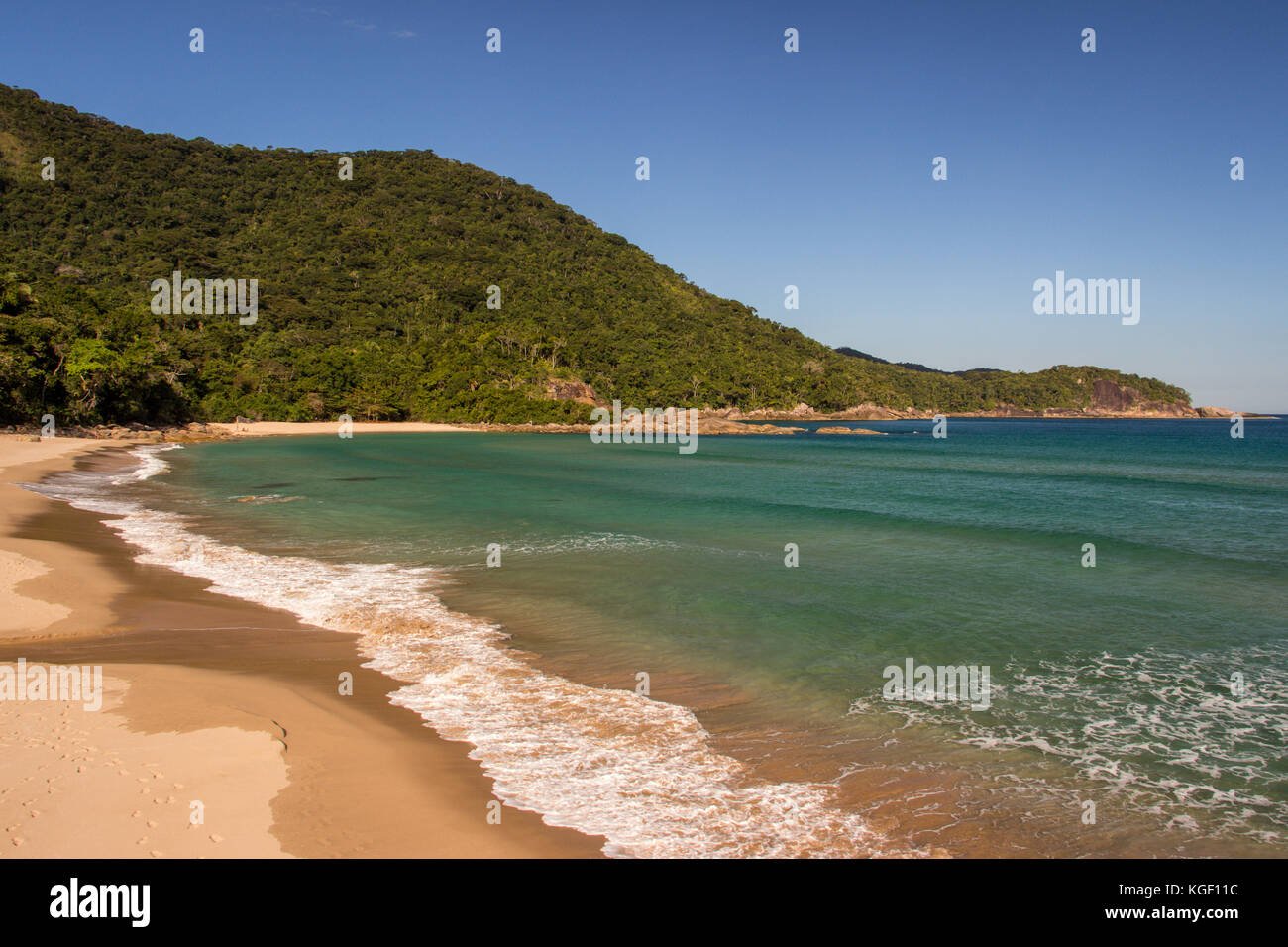 Antigos e antiguinhos beach. Paraty, Trindade, Rio de Janeiro, Brazil Stock Photo
