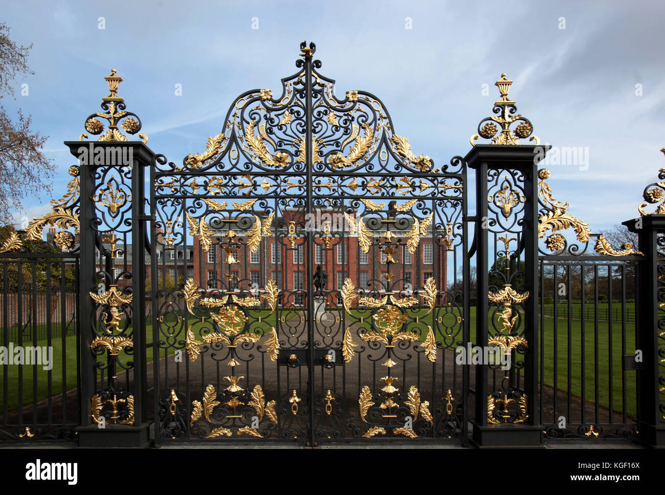 Kensington Palace, royal residence set in Kensington Gardens, Hyde Park, in the Royal Borough of Kensington and Chelsea in London, England, UK Stock Photo