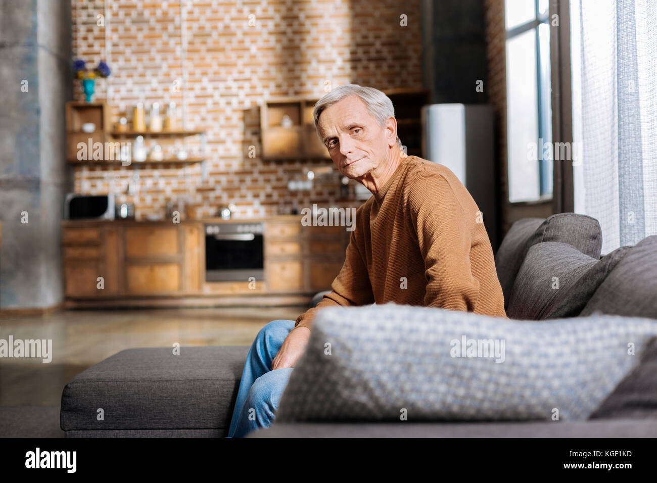 Elderly old age home happy hi-res stock photography and images - Alamy