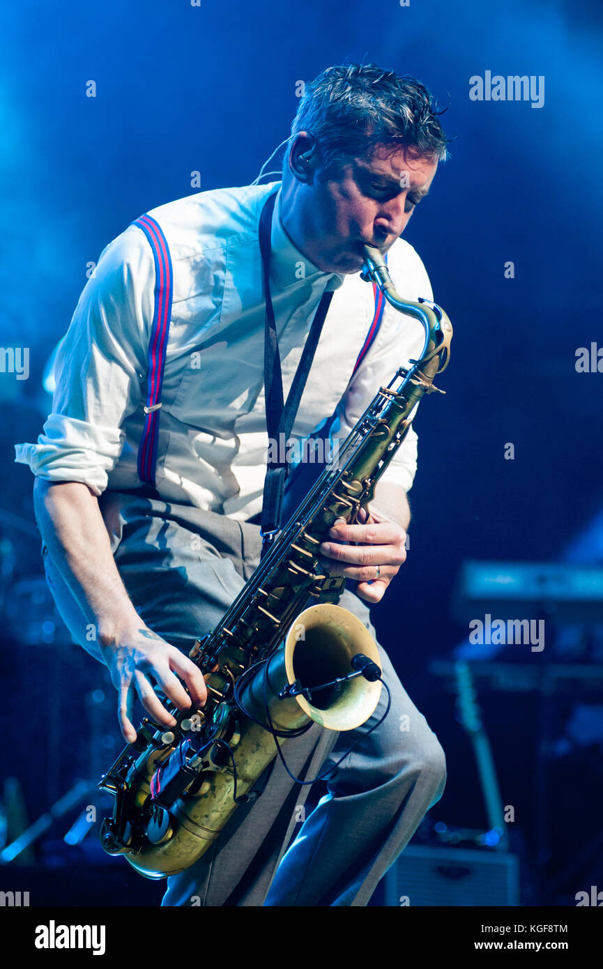 Birmingham, UK. 6th November, 2017. Rob Hughes plays saxophone  with ABC at Birmingham’s Symphony Hall as part of their 'XYZ Tour' Credit: Ken Harrison/Alamy Live News Stock Photo