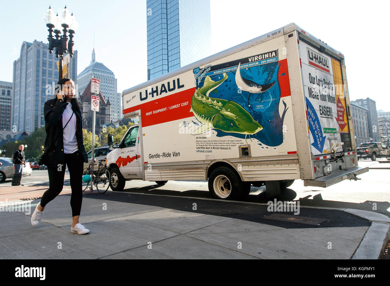 uhaul military highway