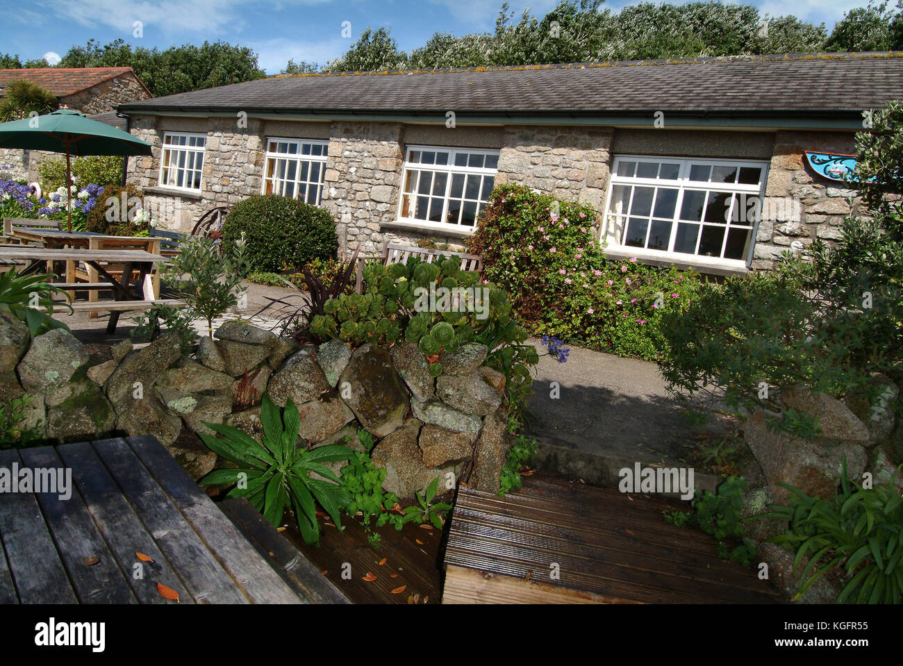 Isles of scilly the seven stones inn hires stock photography and