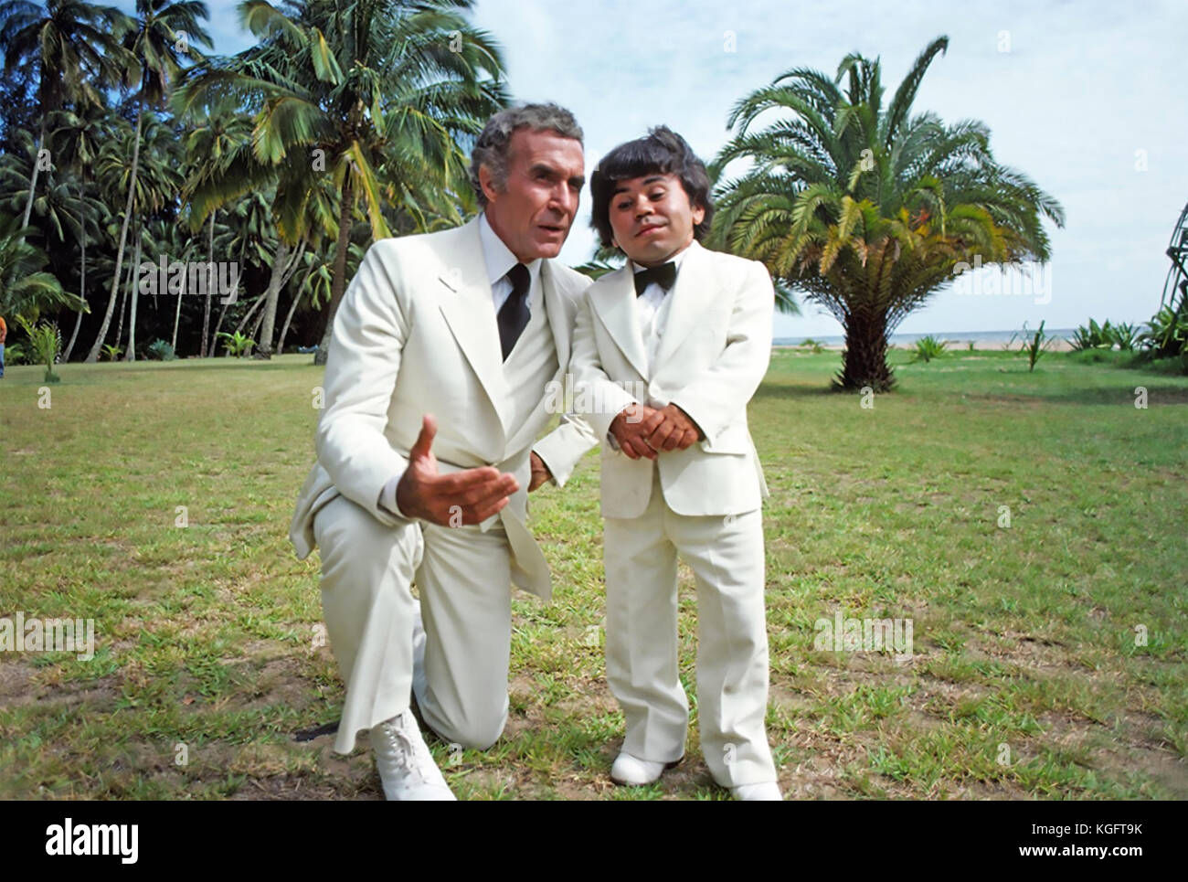 FANTASY ISLAND ABC TV series 1977-1984 with Ricardo Montalban at left and Herve Villechaize Stock Photo