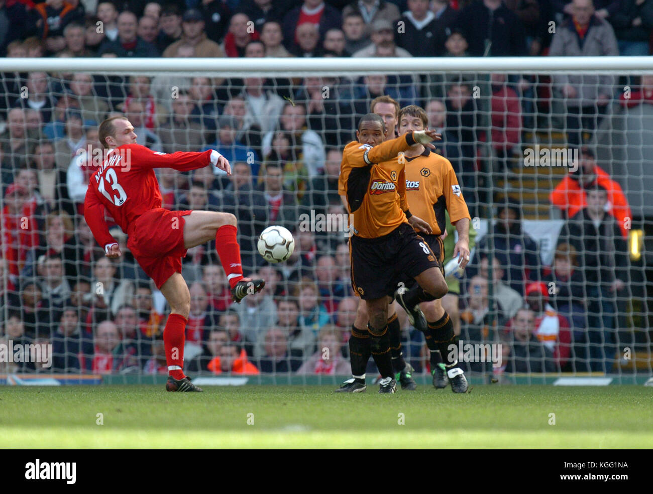 Footballer Paul Ince and Danny Murphy Liverpool v Wolverhampton Wanderers 20 March 2004 Stock Photo