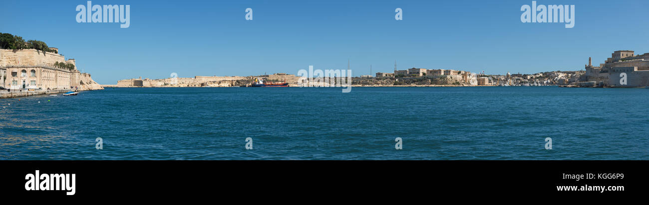 Grand Harbour (Malta): Valletta, Fort Rikasoli; Kalkara; Fort St Angelo Stock Photo