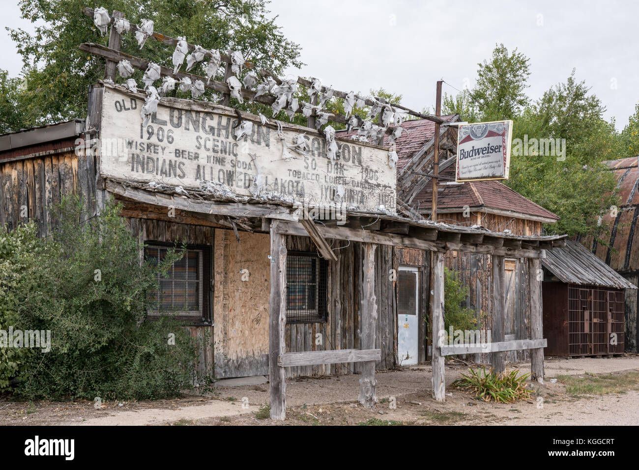 SCENIC, SOUTH DAKOTA - SEPTEMBER 21: Abandoned Longhorn Saloon in the ghost town of Scenic, South Dakota Stock Photo