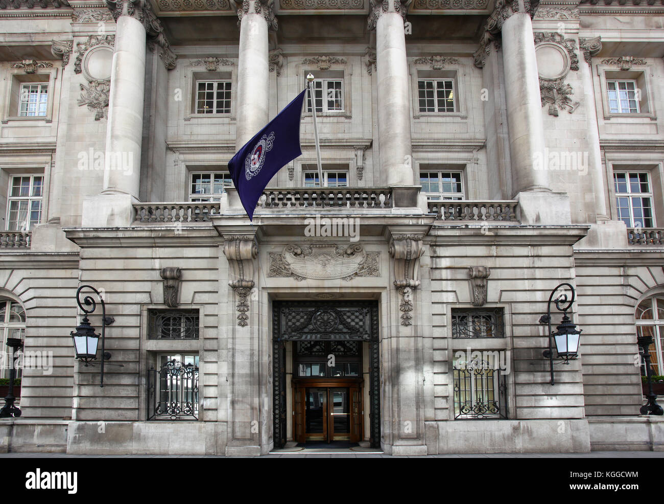 Royal Automobile Club, Gentlemans club open to woman in Pall Mall London, UK Stock Photo