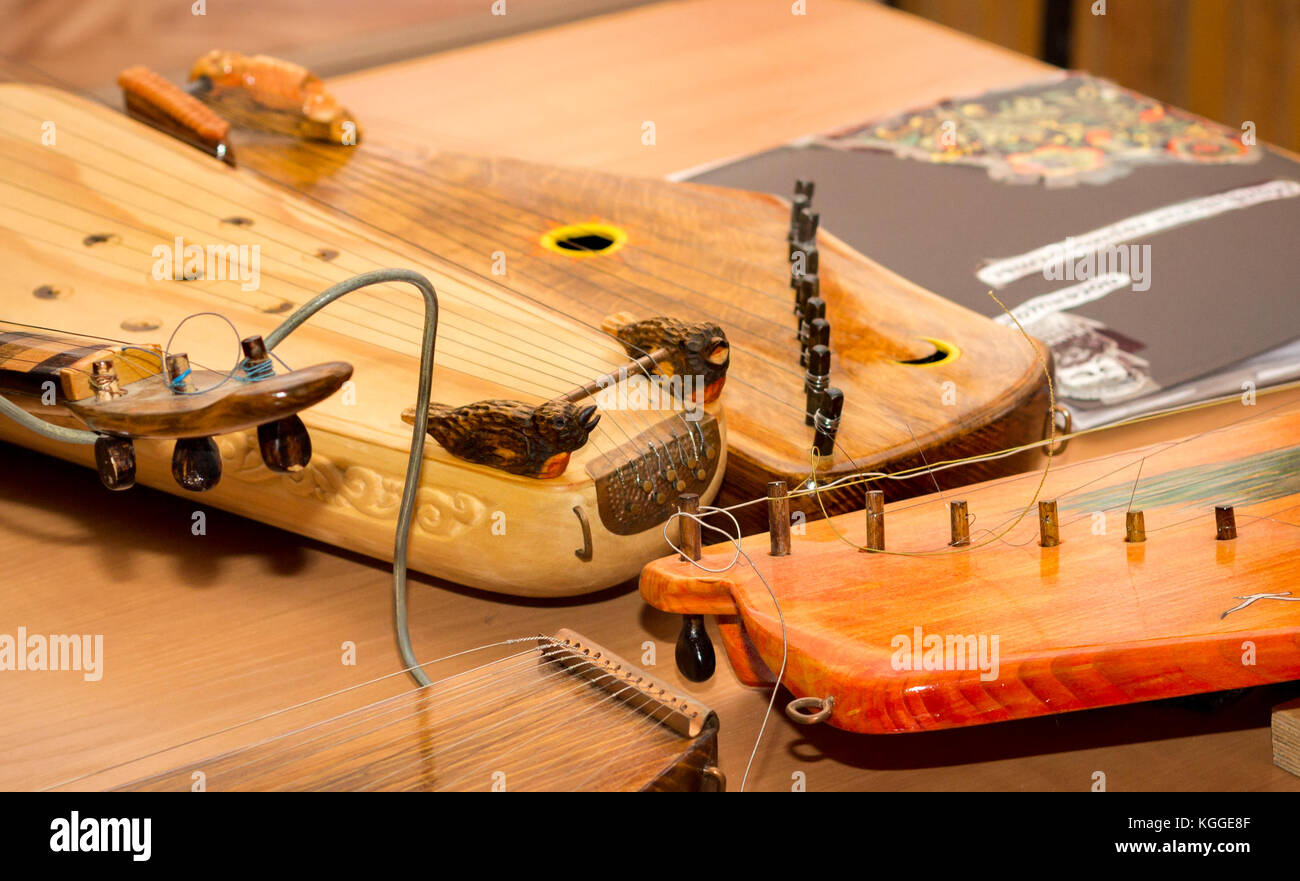 Russian musical instrument gusli Stock Photo - Alamy