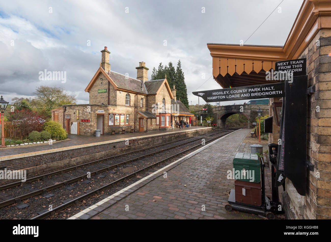 Autumn at Arley Station on the Severn Valley Railway, Worcestershire ...