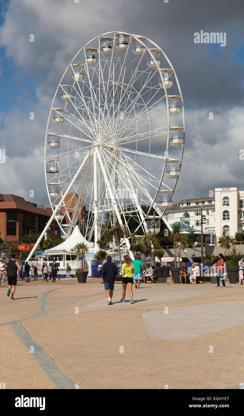 Bournemouth Ferris Wheel Stock Photos & Bournemouth Ferris Wheel Stock