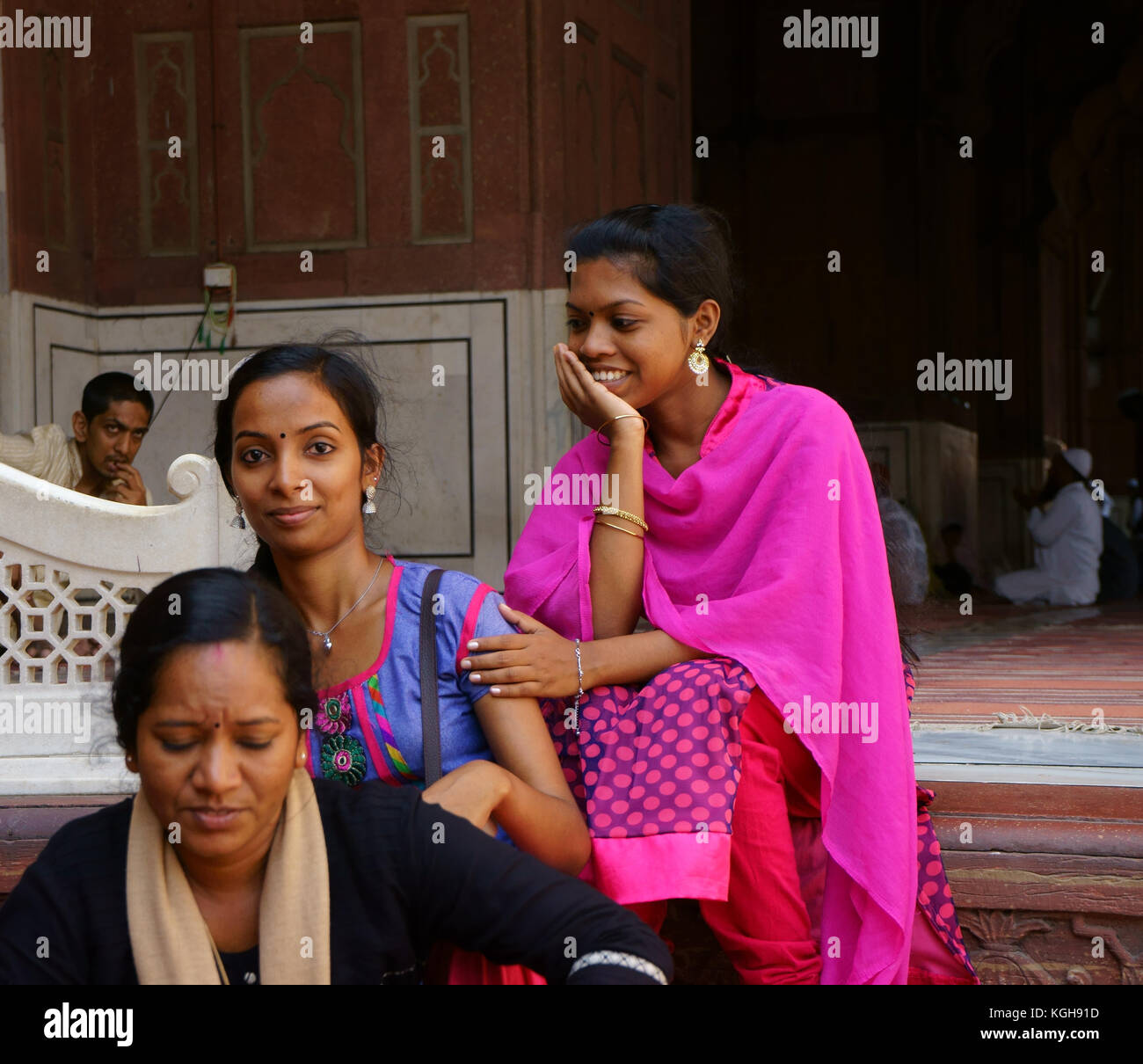 Indian men and women hi-res stock photography and images - Alamy