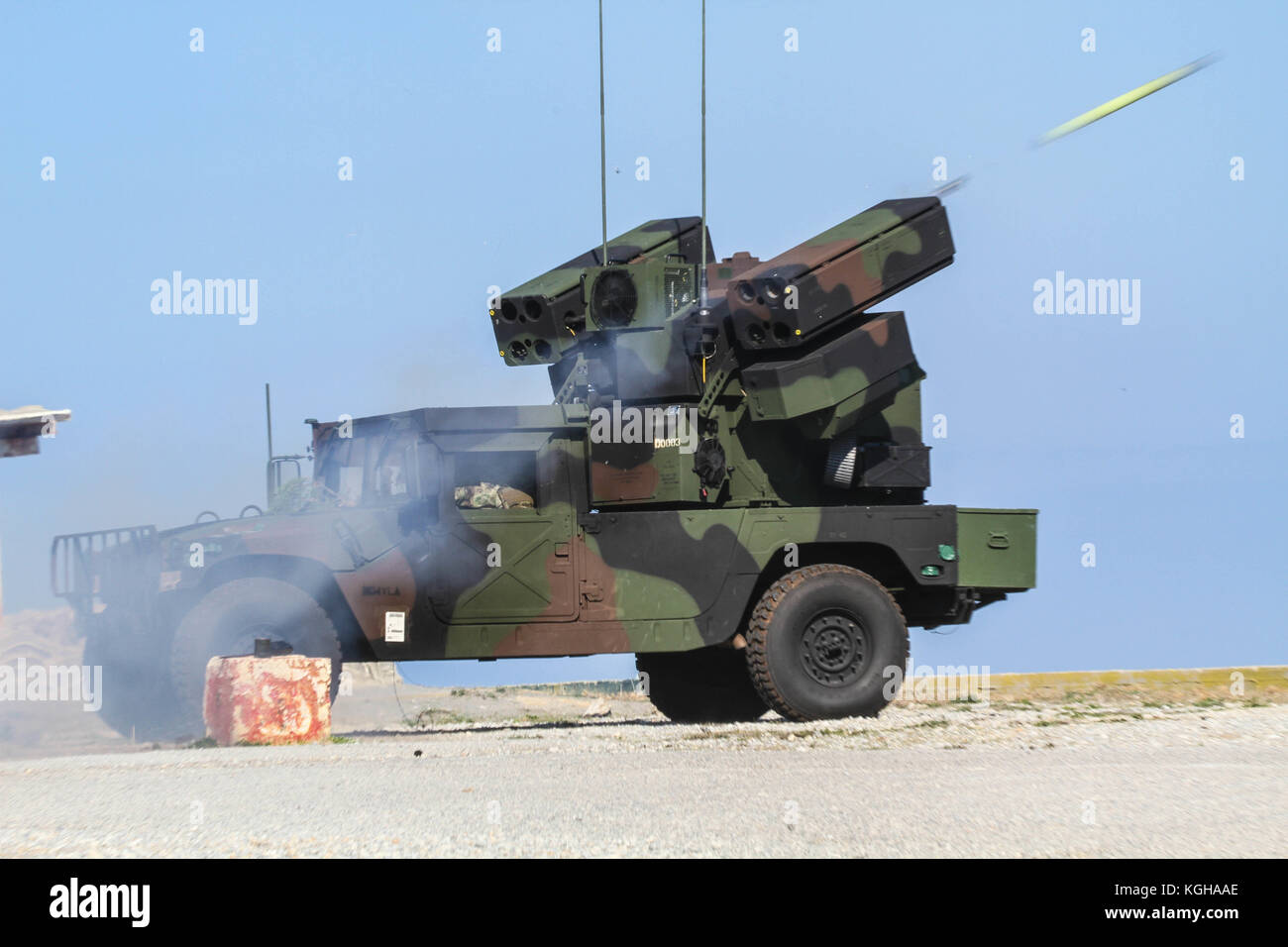 Stinger missile hi-res stock photography and images - Alamy
