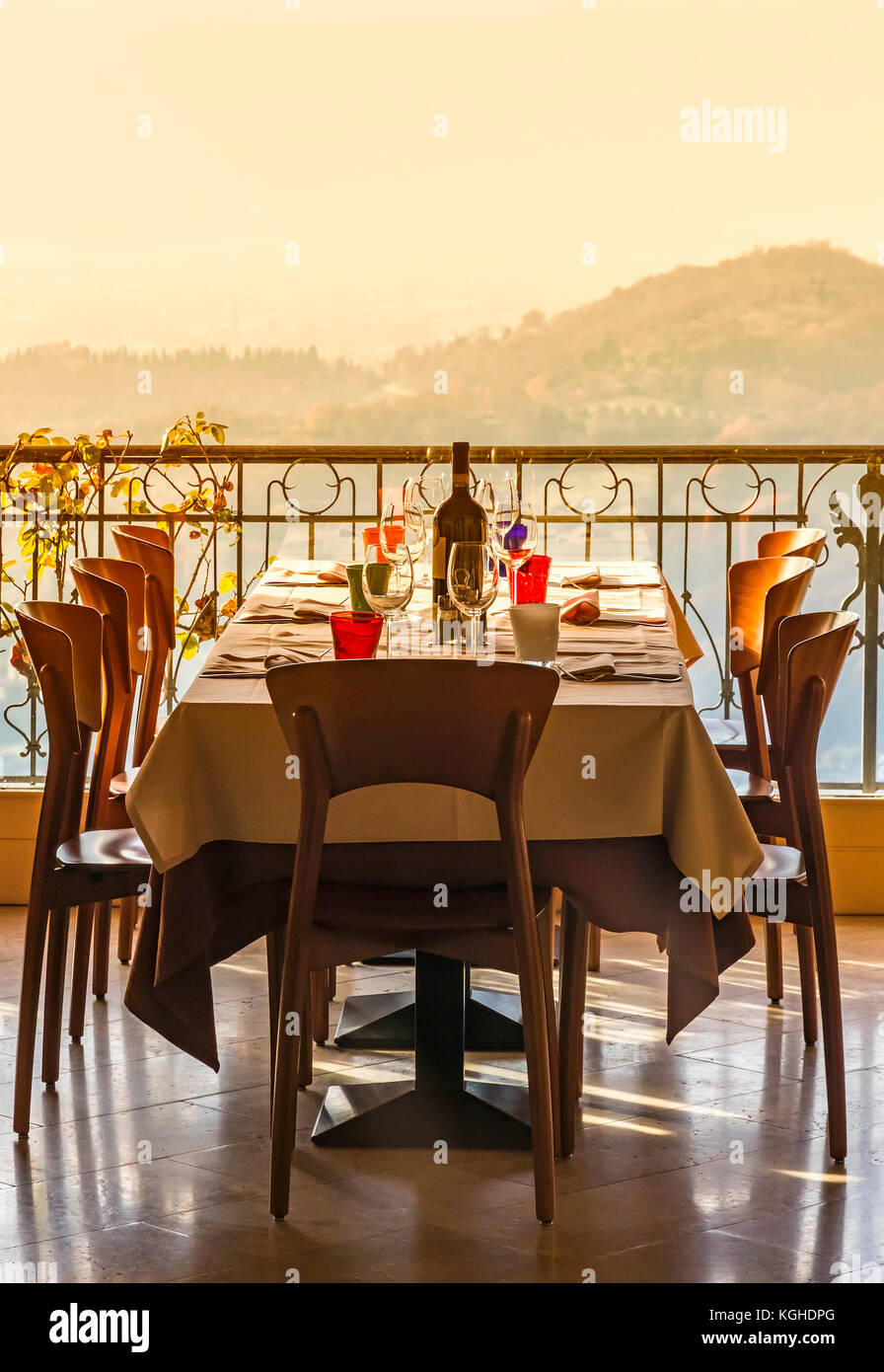 Italian restaurant interior italy hires stock photography and images