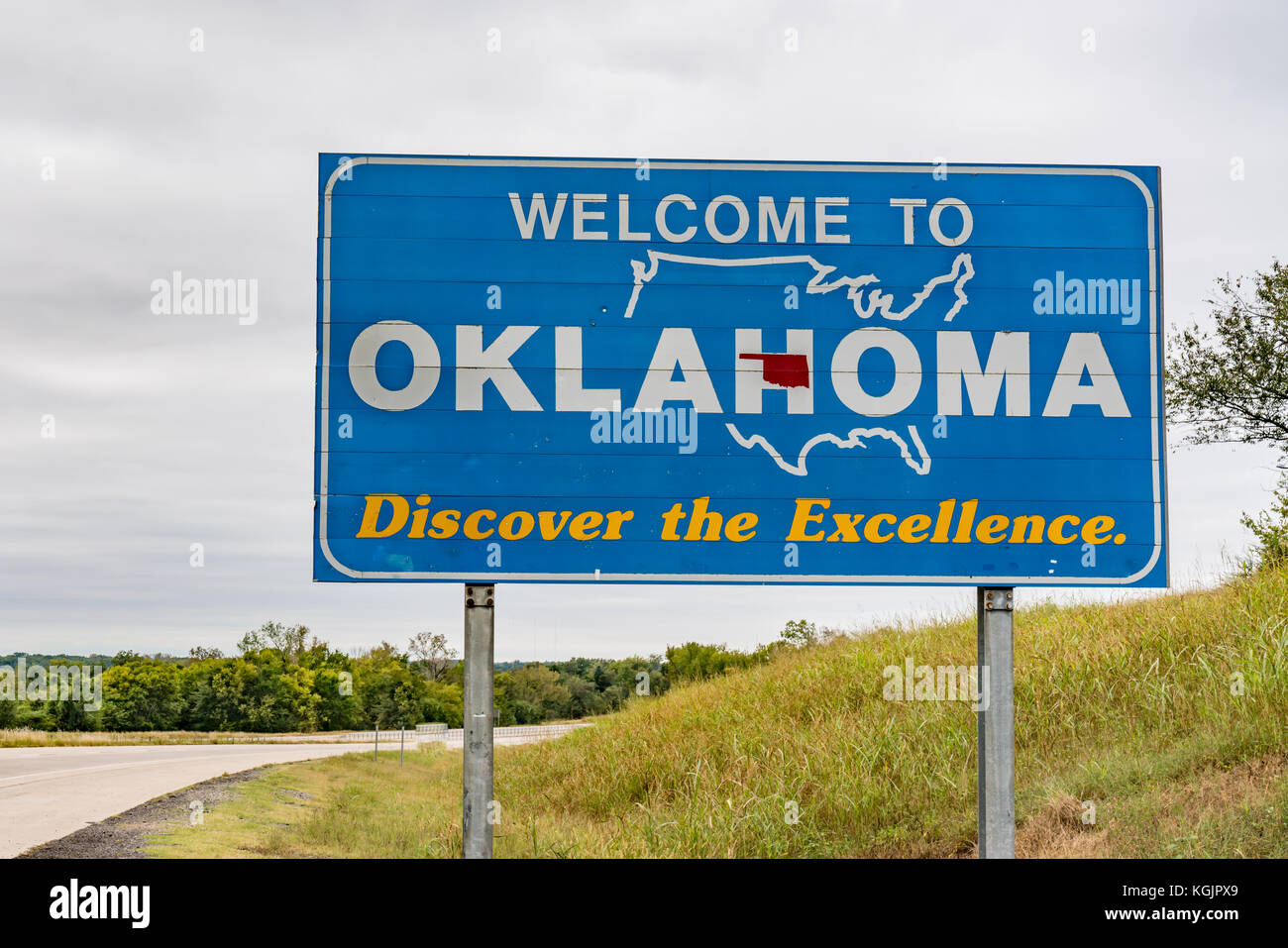 Welcome to Oklahoma Sign along highway Stock Photo