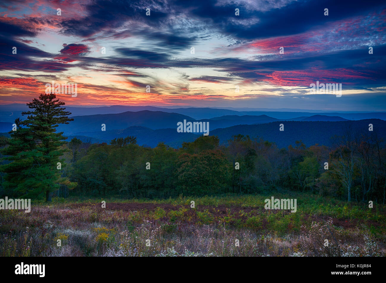 Sunset over the Blue Ridge Mountains in Shenandoah National Park in Virginia Stock Photo